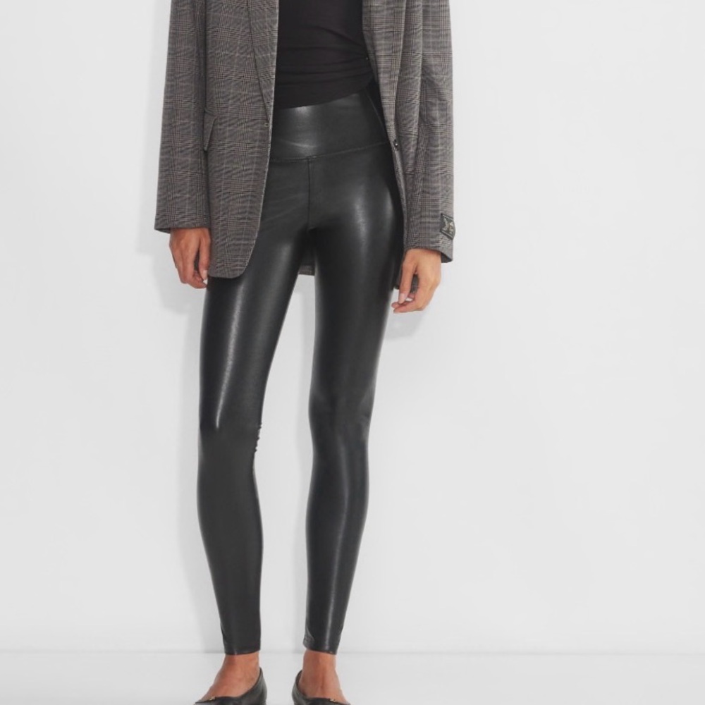 Wilfred Free UnReal Leather Leggings (New with tags)